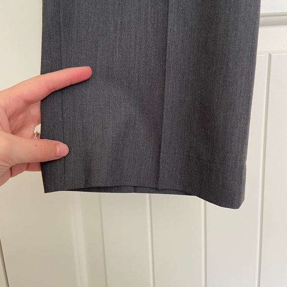 EUC | Perry Ellis men’s gray flat front modern fit dress pants size 34x30 - Picture 4 of 7